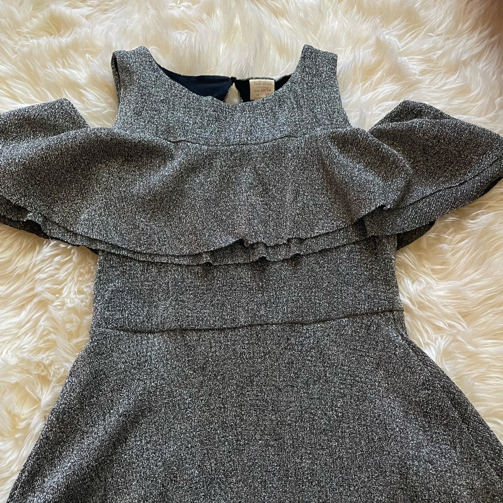Cut out shoulder dress
